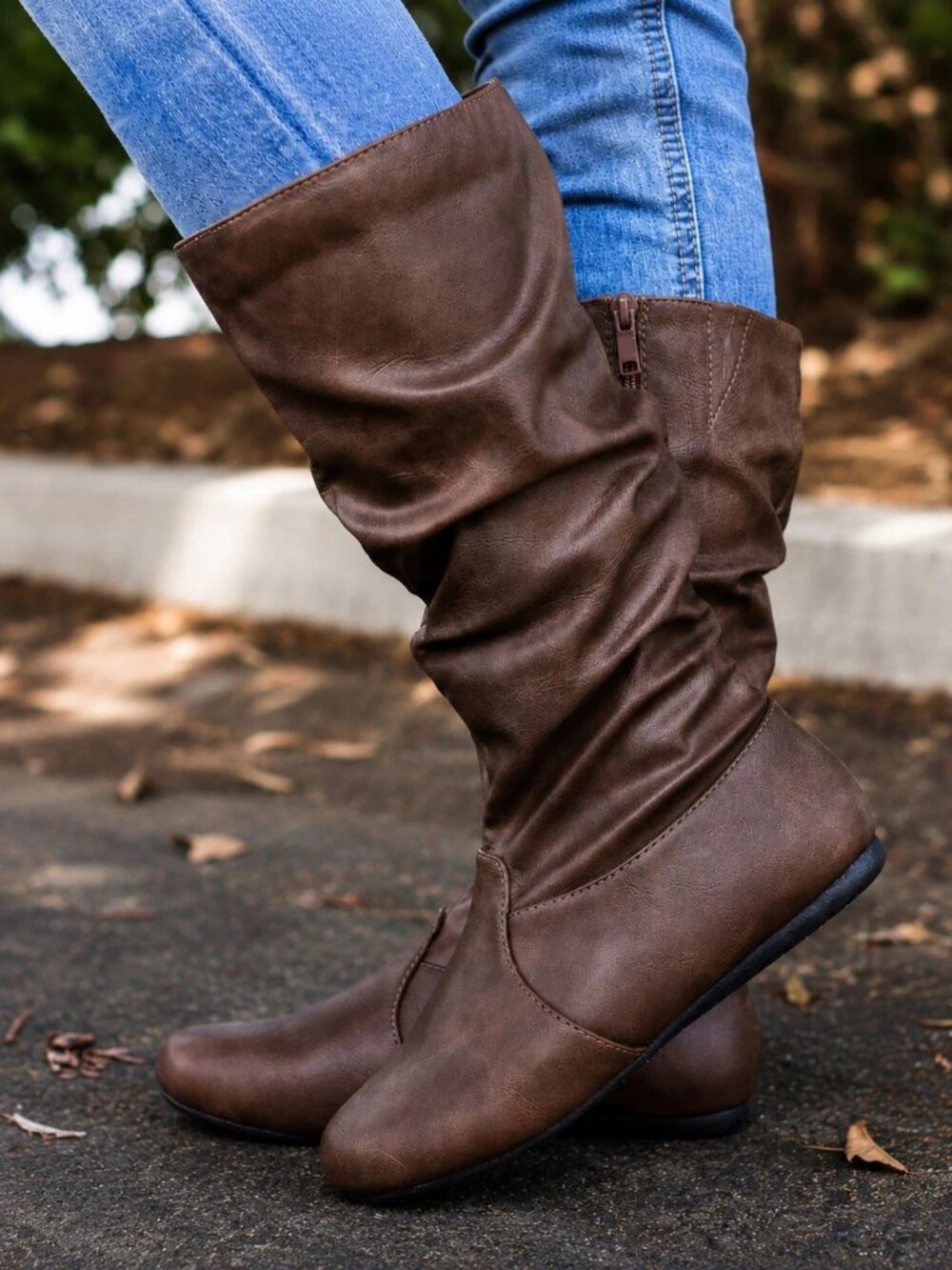 New Distressed Brown Slouchy Flat Boots Mid-Calf Faux Leather Round Toe Zipper